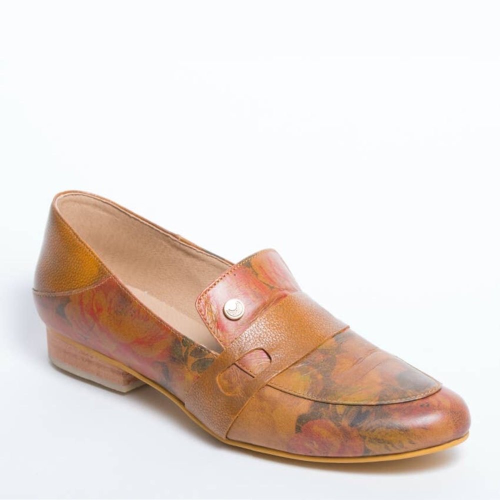 🆕 Tan Roses Real Leather Loafer - Picture 8 of 9